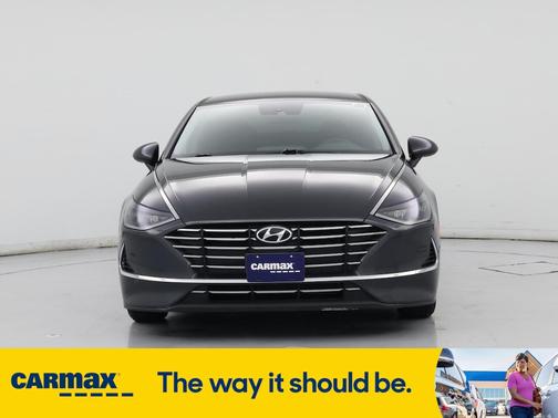 2022 Hyundai SONATA SE