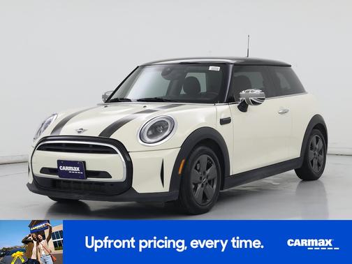 2023 MINI Hardtop Classic