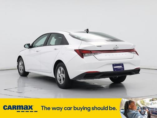 2021 Hyundai ELANTRA SE