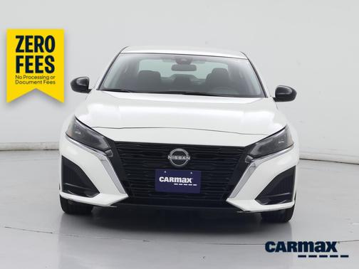 White 2025 Nissan Altima SV