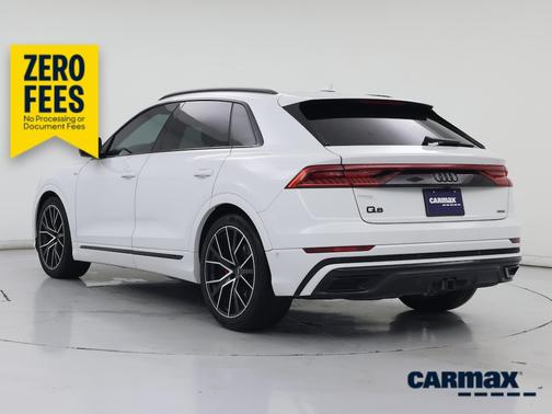 White 2021 Audi Q8 Prestige