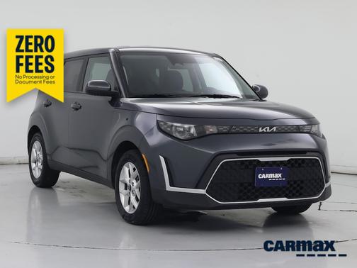 Gray 2025 Kia Soul LX