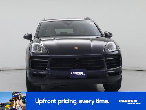 Blue 2023 Porsche Cayenne Platinum