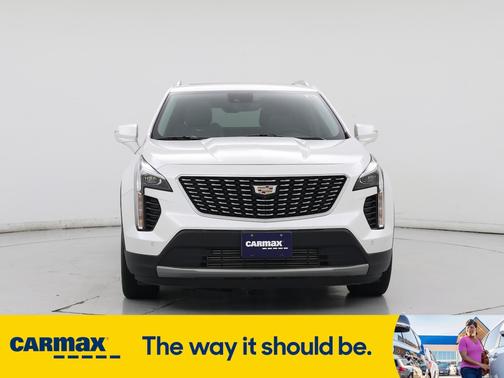 2022 Cadillac XT4 Premium Luxury