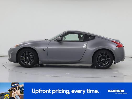 Gray 2016 Nissan 370Z