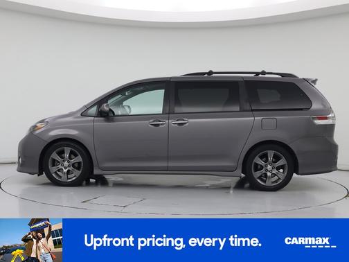 Gray 2015 Toyota Sienna SE