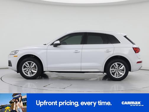 White 2020 Audi Q5 Premium