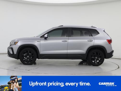 2024 Volkswagen Taos SE