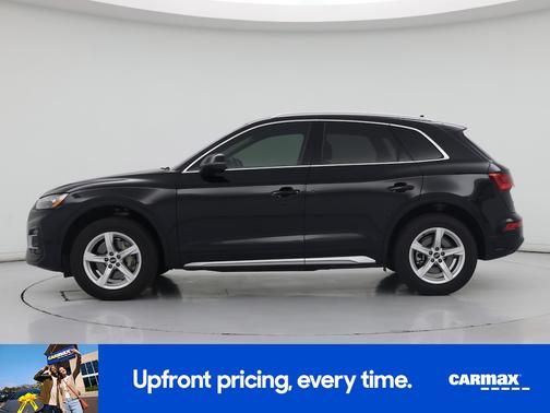 Black 2023 Audi Q5 Premium