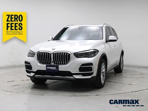 White 2023 BMW X5 xDrive40i
