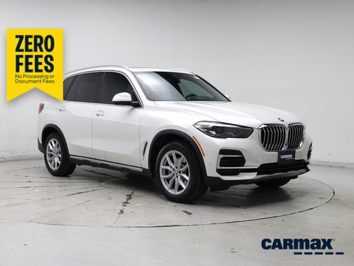 White 2023 BMW X5 xDrive40i