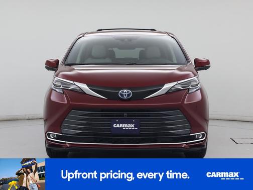 Red 2025 Toyota Sienna Platinum