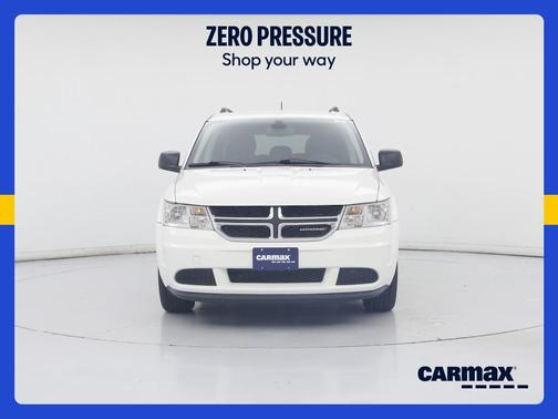 White 2020 Dodge Journey SE