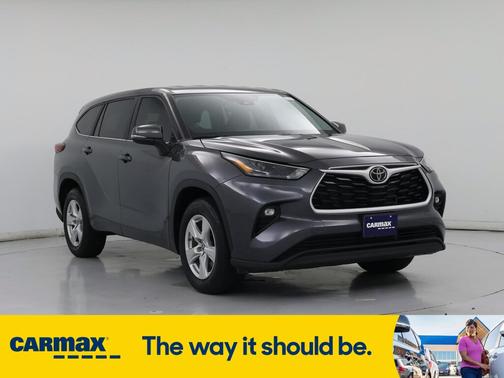2023 Toyota Highlander LE
