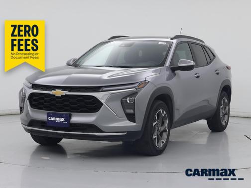 Gray 2025 Chevrolet Trax LT