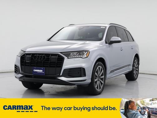 2023 Audi Q7 Premium Plus