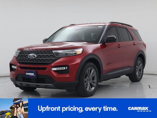 Red 2022 Ford Explorer XLT