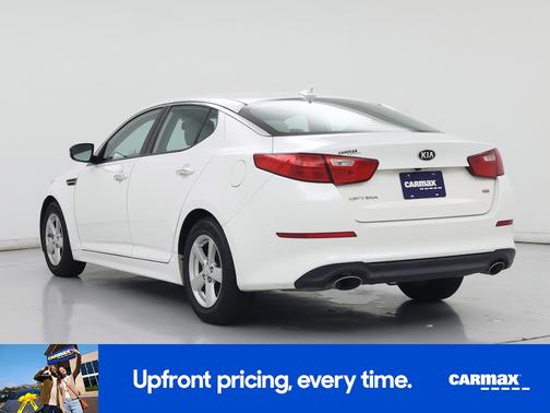 White 2015 Kia Optima LX