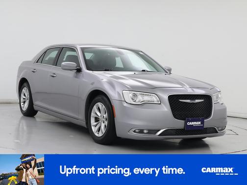 2015 Chrysler 300 Limited