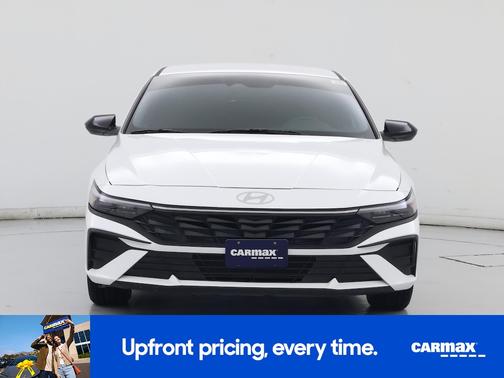 White 2025 Hyundai ELANTRA SEL Sport