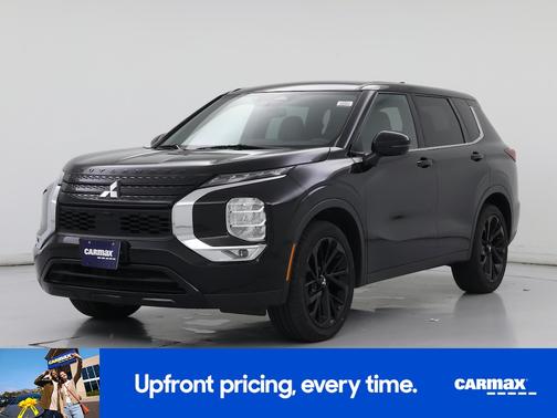 2023 Mitsubishi Outlander SE