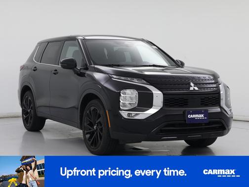 2023 Mitsubishi Outlander SE Black Edition