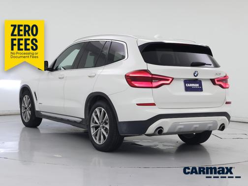 White 2018 BMW X3 XDrive30i
