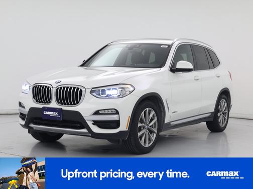 White 2018 BMW X3 XDrive30i