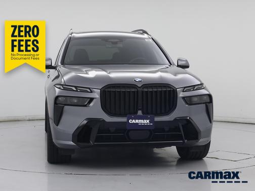 Gray 2023 BMW X7 xDrive40i