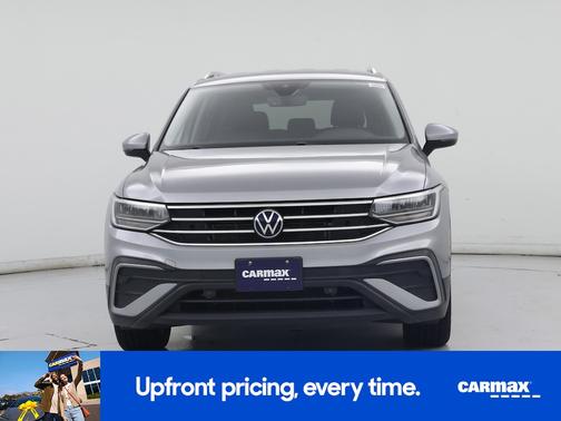 Silver 2022 Volkswagen Tiguan SE
