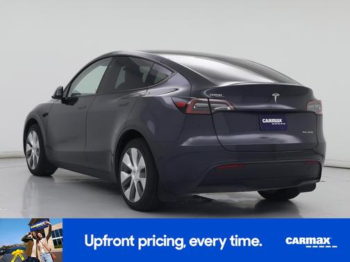 Gray 2024 Tesla Model Y Long Range