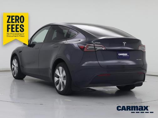 Gray 2024 Tesla Model Y Long Range