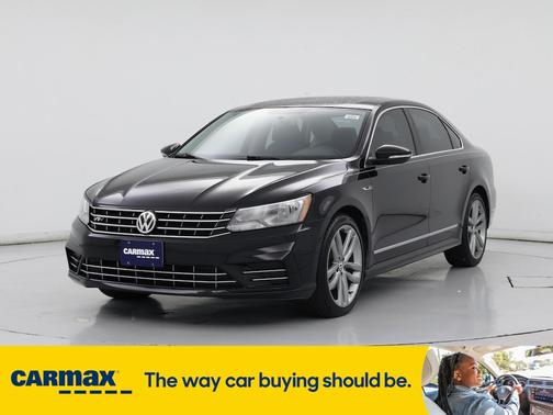 2017 Volkswagen Passat R-Line