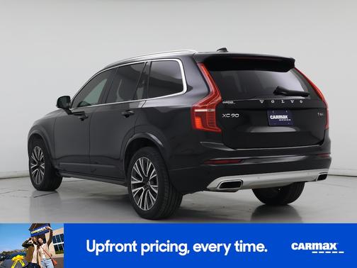 2021 Volvo XC90 T6 Momentum