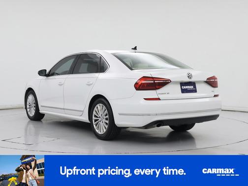 2017 Volkswagen Passat SE