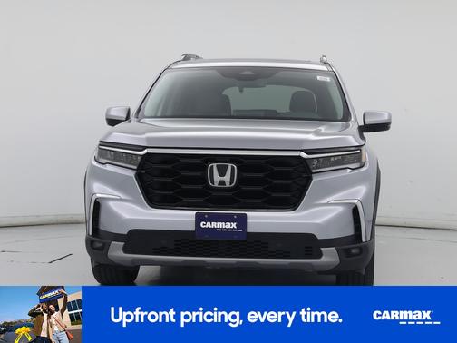 Silver 2023 Honda Pilot Touring
