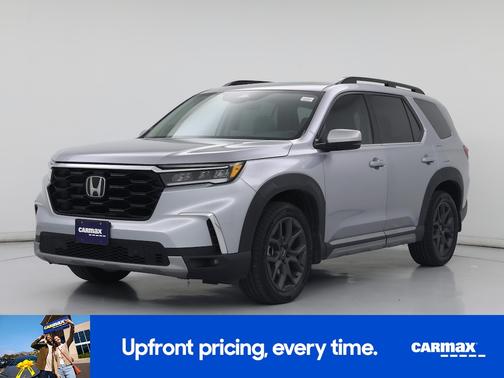 Silver 2023 Honda Pilot Touring