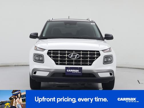 White 2024 Hyundai VENUE Limited