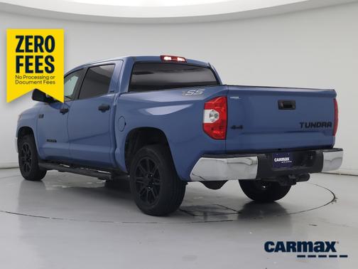 Blue 2019 Toyota Tundra SR5