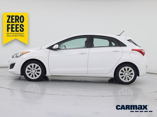 White 2016 Hyundai ELANTRA GT