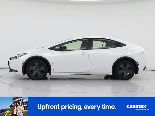 2023 Toyota Prius LE