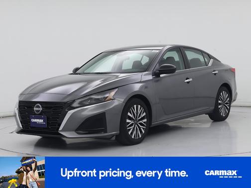 Gray 2025 Nissan Altima SV