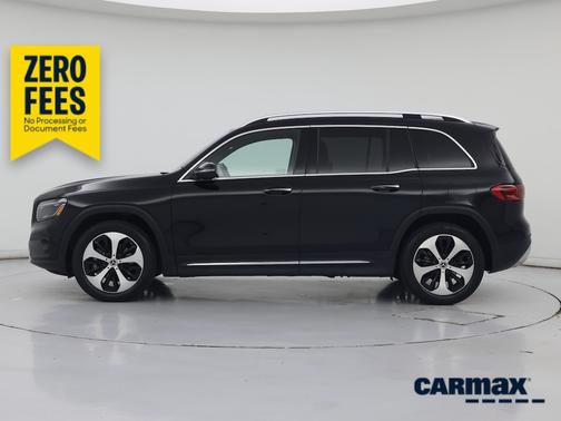 Black 2024 Mercedes-Benz GLB 250