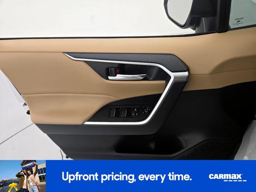 White 2024 Toyota RAV4 Hybrid XLE