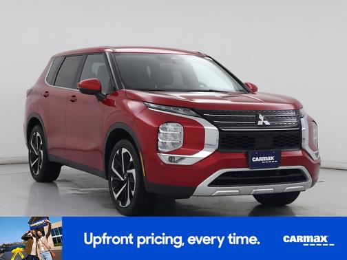Red 2024 Mitsubishi Outlander SE