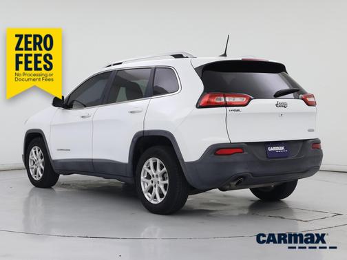 White 2017 Jeep Cherokee Latitude
