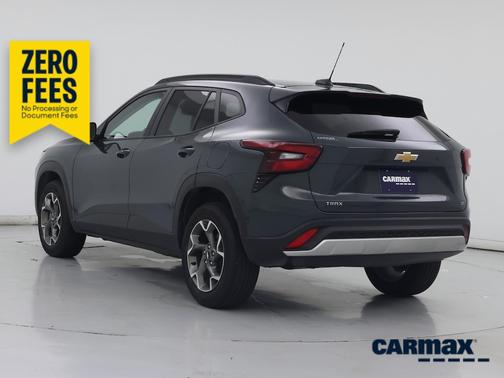 Gray 2025 Chevrolet Trax LT