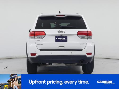 White 2017 Jeep Grand Cherokee Laredo E