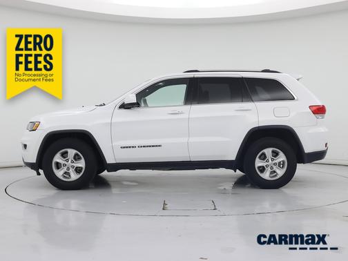 White 2017 Jeep Grand Cherokee Laredo E