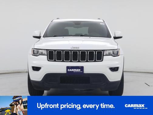 White 2017 Jeep Grand Cherokee Laredo E